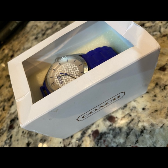 Coach Electric Blue Silicone Watch - Picture 4 of 5